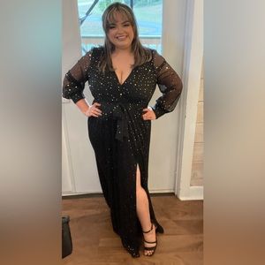 Like new Baltic Born Abagail Gown in 2xl,